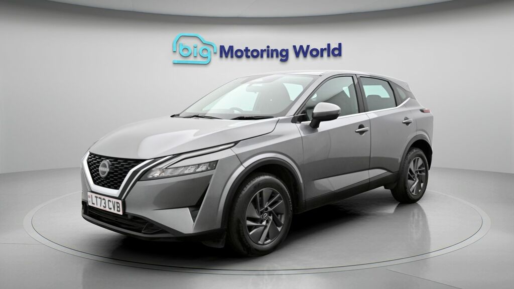 Nissan Qashqai Acenta Premium LT73CVB Grey #3