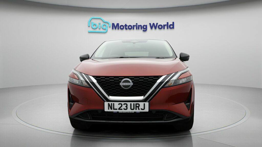 Nissan Qashqai N-connecta NL23URJ Red #2