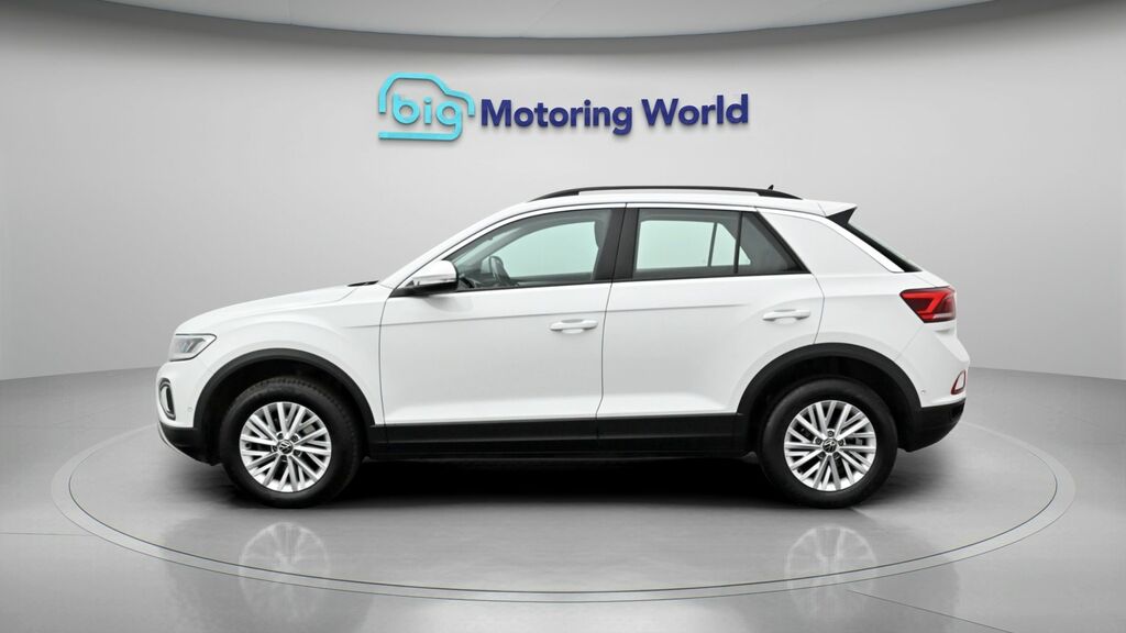 Volkswagen T-Roc Life CE73GOP White #4