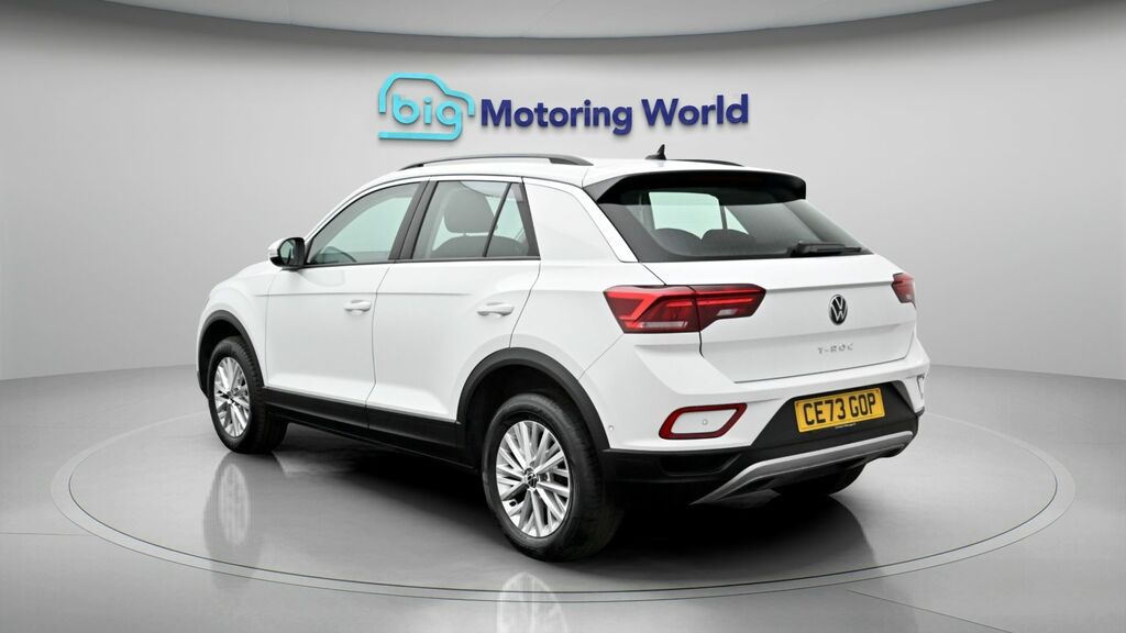 Volkswagen T-Roc Life CE73GOP White #5