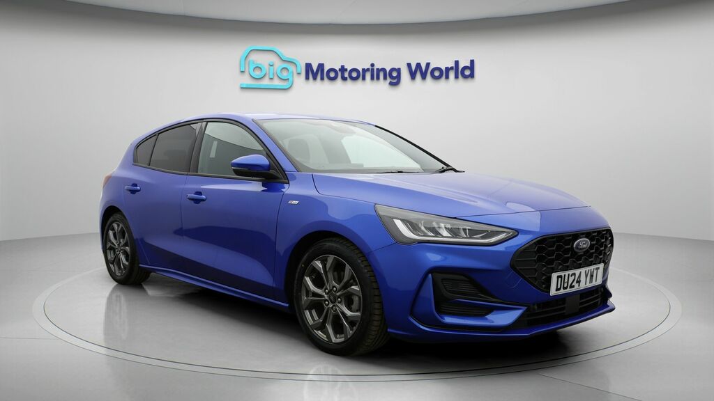 Ford Focus St-line Blue