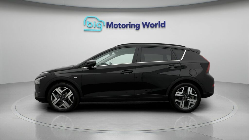 Hyundai Bayon Ultimate Black #4