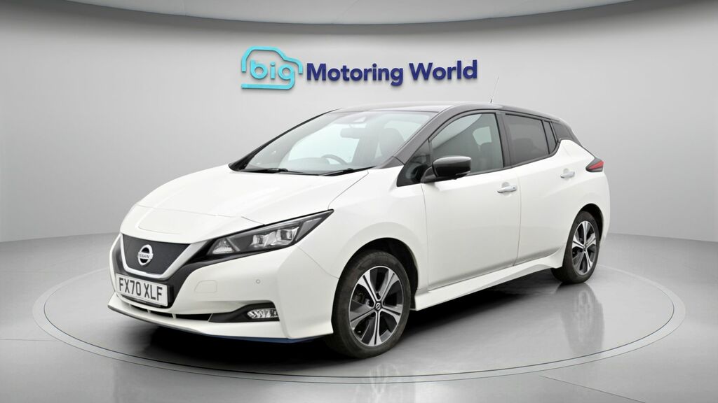 Nissan Leaf E Tekna FX70XLF White #3