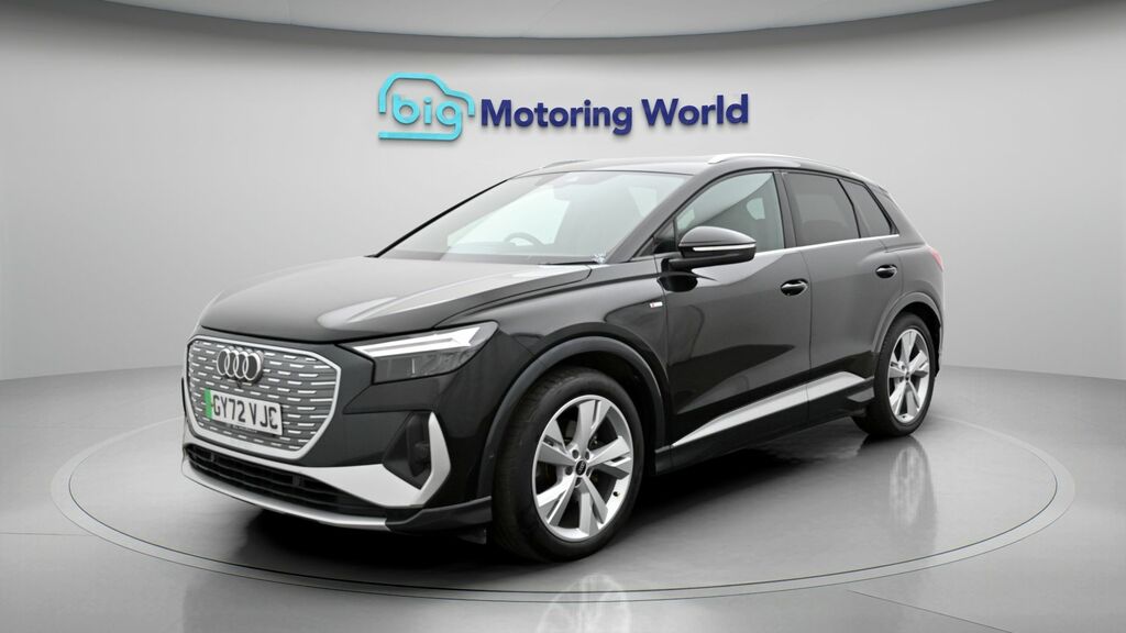 Audi Q4 E Tron S Line GY72VJC Black #3