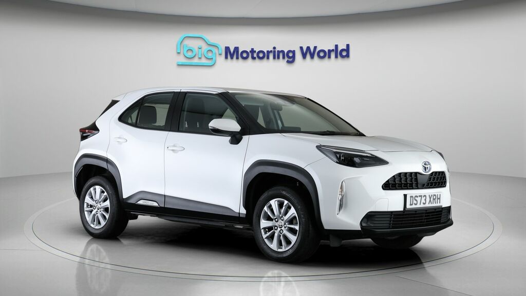Toyota Yaris Cross Icon White