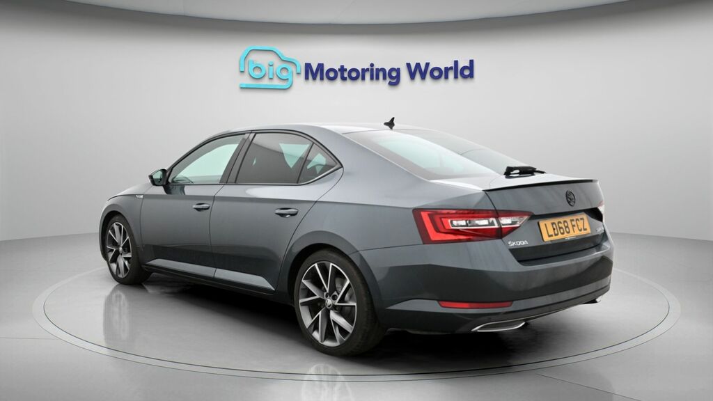 Skoda Superb Sportline Grey #5