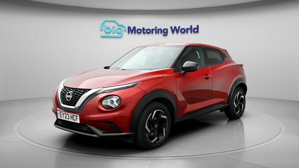 Nissan Juke N-connecta EY23HCF Red #3