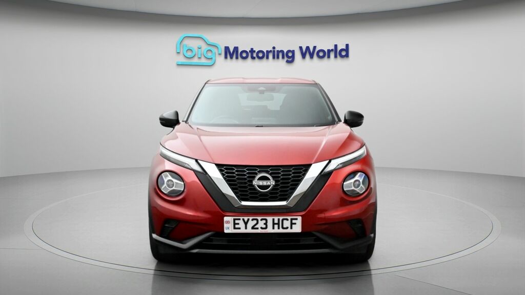 Nissan Juke N-connecta EY23HCF Red #2