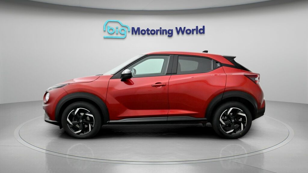 Nissan Juke N-connecta EY23HCF Red #4