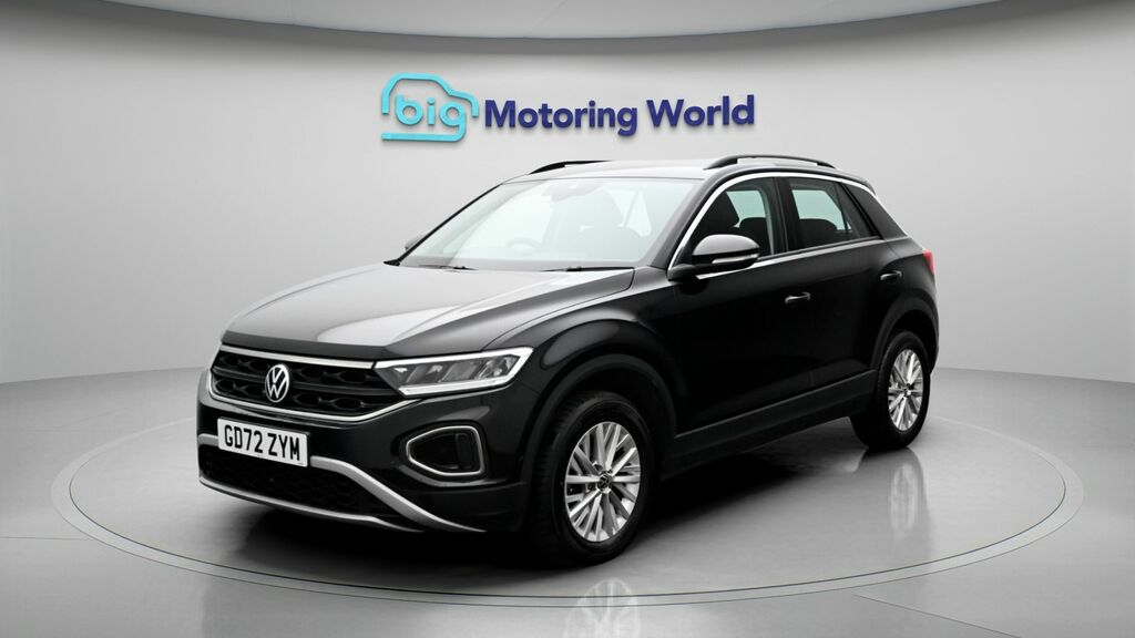 Volkswagen T-Roc Life Black #3