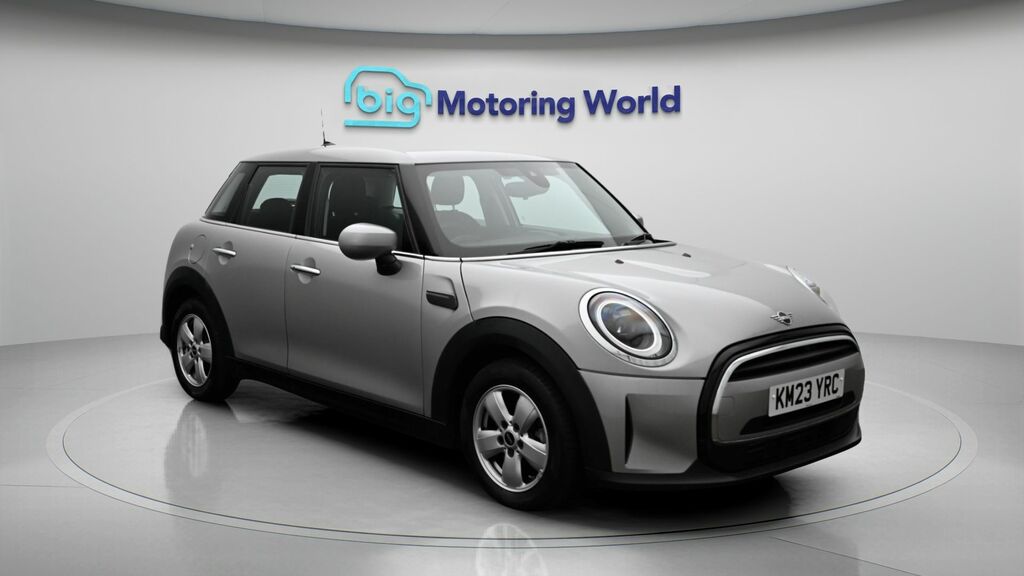 Mini Hatch Cooper Classic Silver