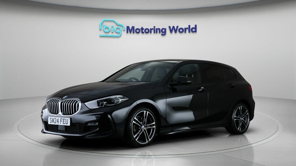 BMW 1 Series M Sport Black #3