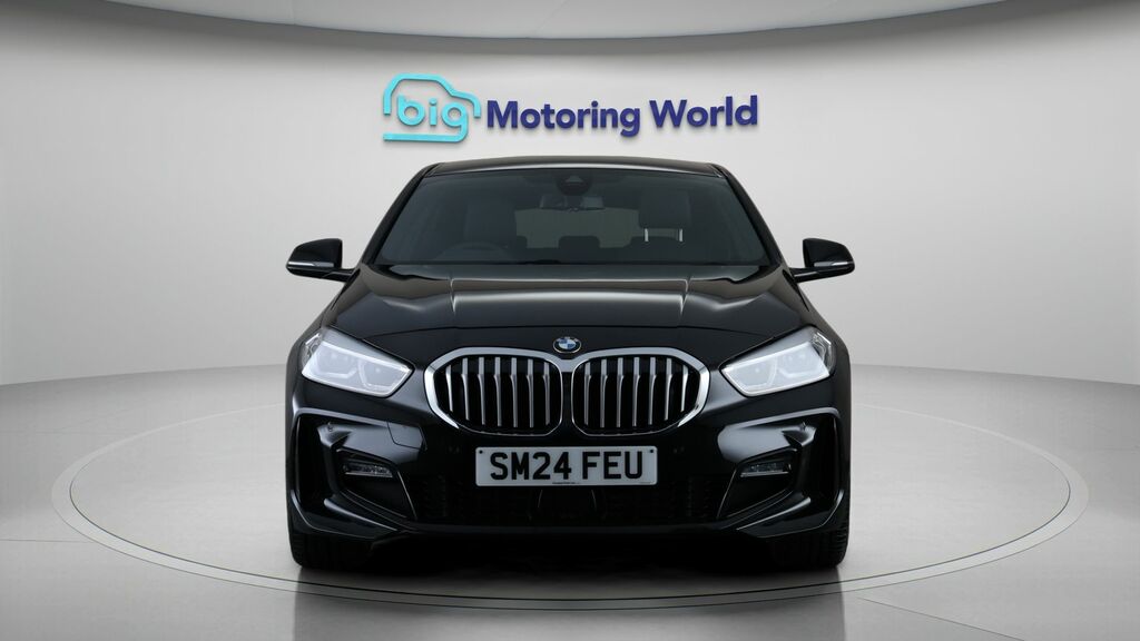 BMW 1 Series M Sport Black #2