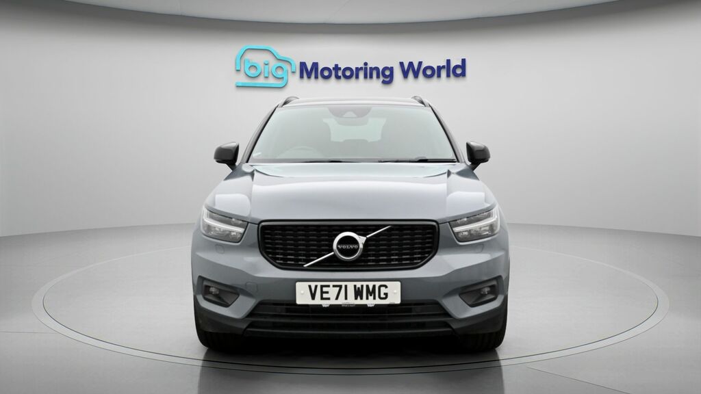 Volvo XC40 Ultimate Dark VE71WMG Grey #2