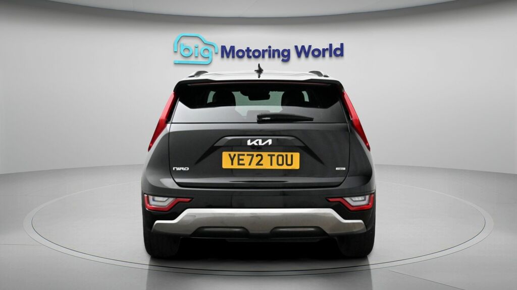 Kia Niro 4 Black #6
