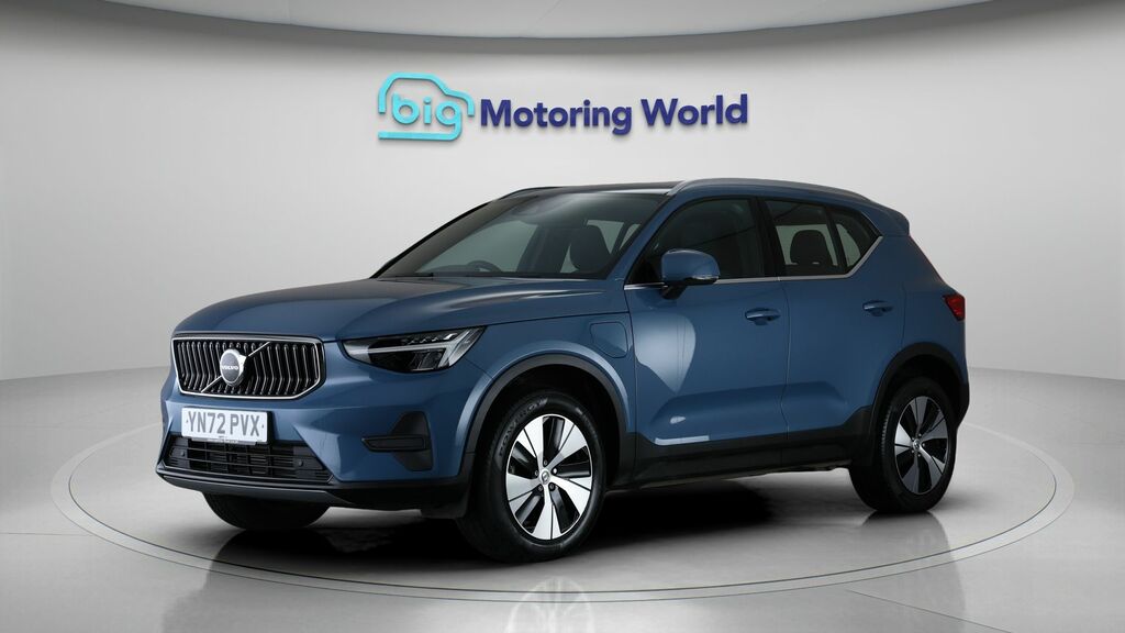 Volvo XC40 Core Blue #3