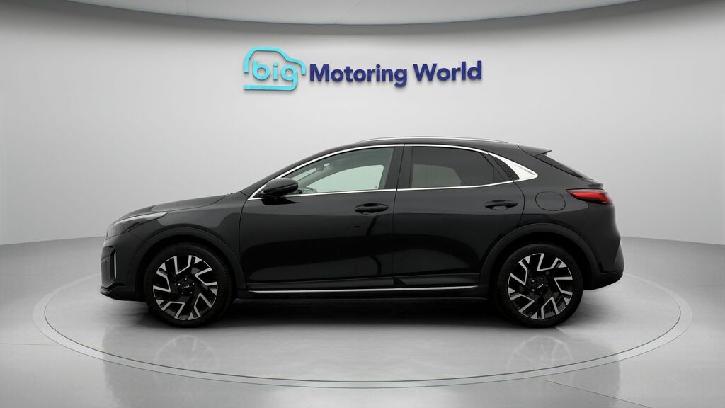 Kia Xceed 3 Black #4