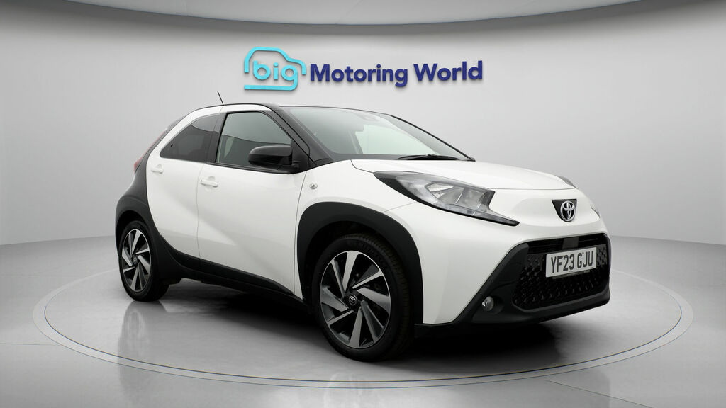 Toyota Aygo X Edge White