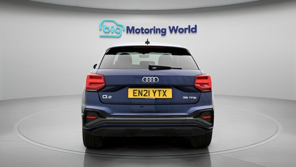 Audi Q2 Black Edition Blue #6