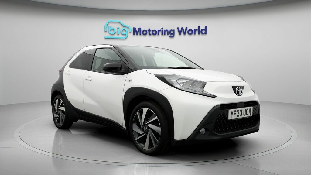 Toyota Aygo X Edge White