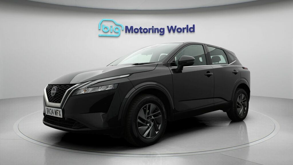 Nissan Qashqai Acenta Premium DV24WFX Black #3
