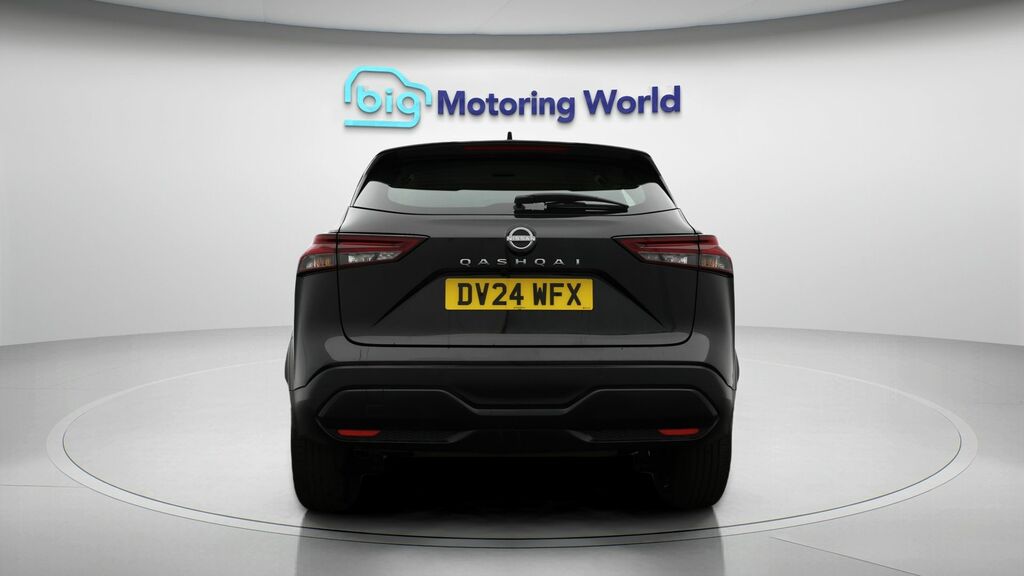 Nissan Qashqai Acenta Premium DV24WFX Black #6