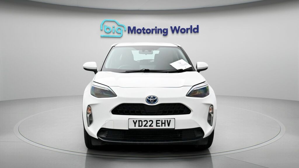 Toyota Yaris Cross Icon White #2