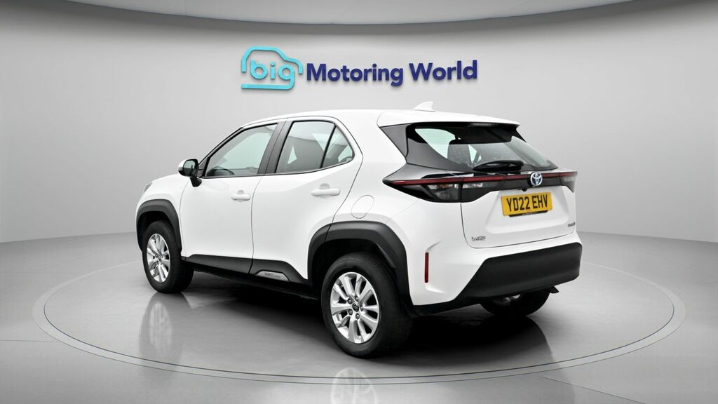 Toyota Yaris Cross Icon White #5