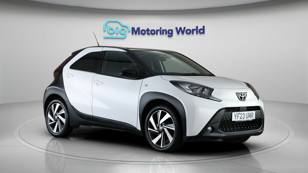 Toyota Aygo X Edge White