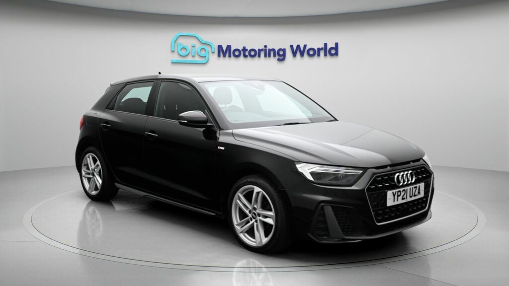 Audi A1 S Line YP21UZA Black