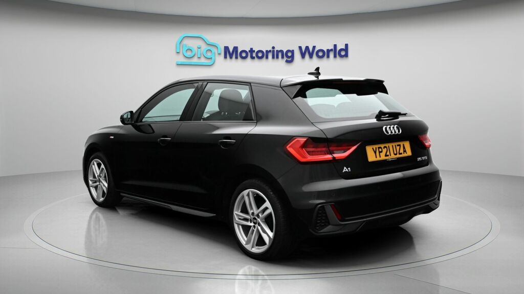 Audi A1 S Line YP21UZA Black #5