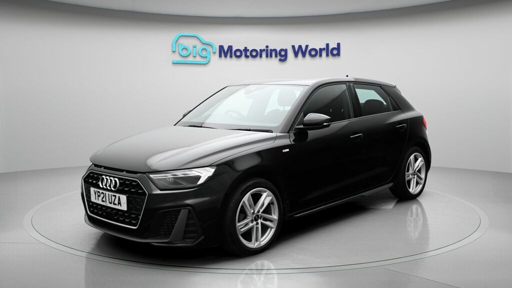 Audi A1 S Line YP21UZA Black #3