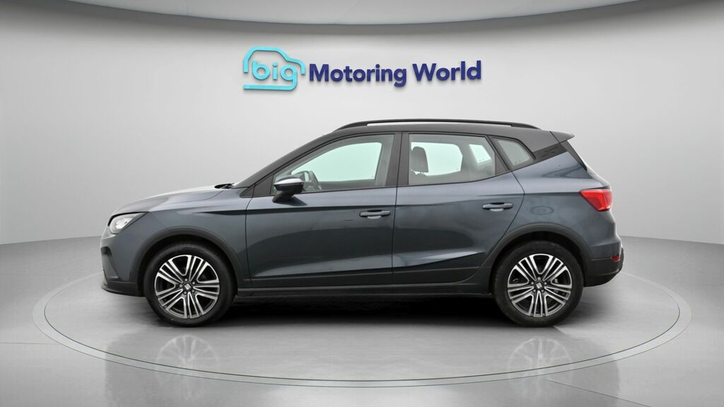 Seat Arona Se YC22CSV Grey #4