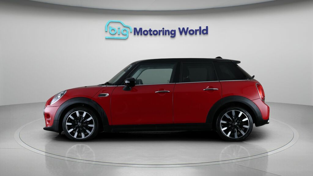 Mini Hatch Cooper Exclusive CX20KFW Red #4