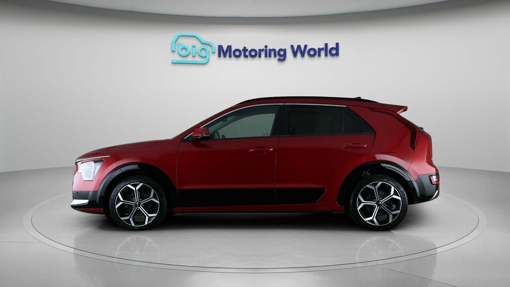 Kia Niro 3 NA72XGV Red #4