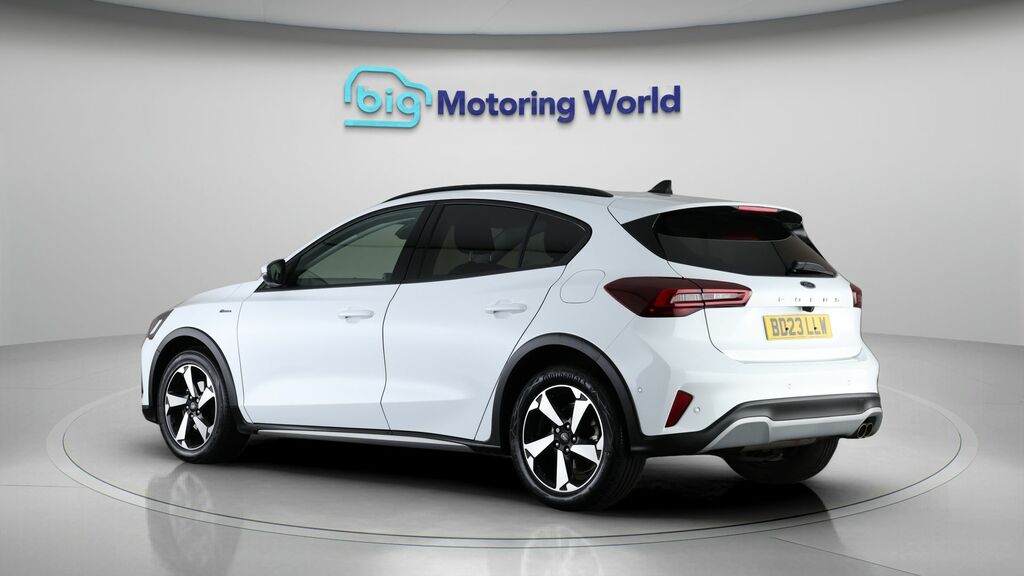 Ford Focus Active BD23LLW White #5