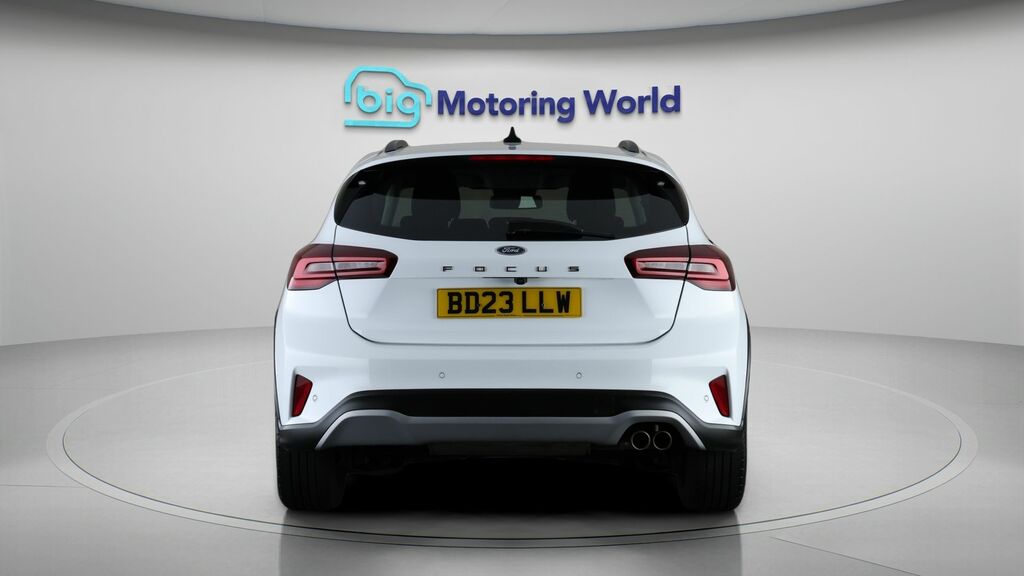 Ford Focus Active BD23LLW White #6