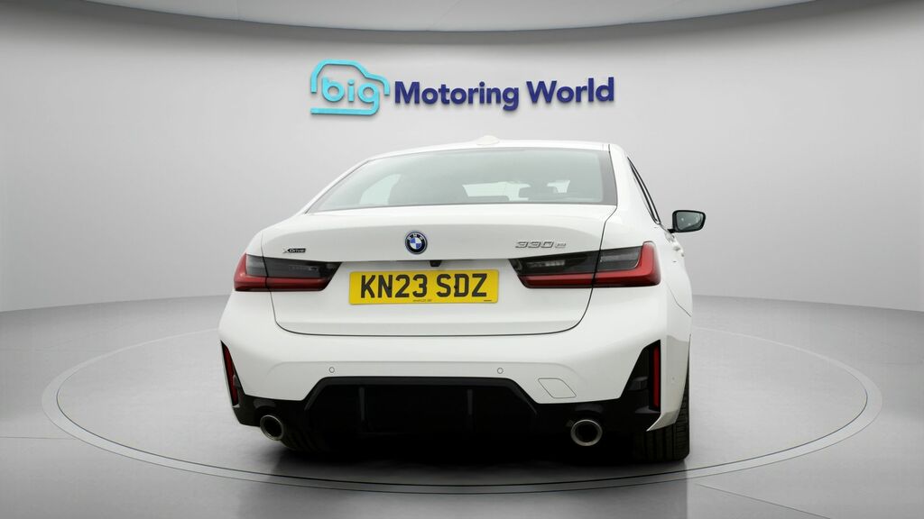 BMW 3 Series M Sport KN23SDZ White #6