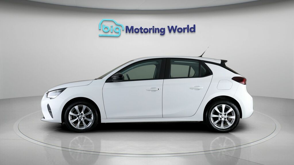 Vauxhall Corsa Design LO72UUB White #4