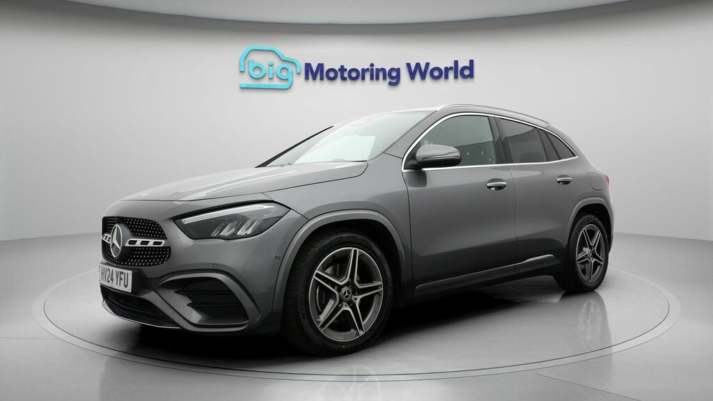 Mercedes-Benz GLA Class Amg Line HV24YFU Grey #3