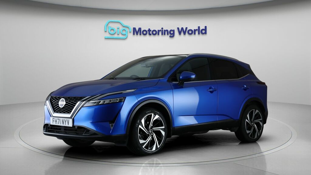 Nissan Qashqai Tekna Blue #3