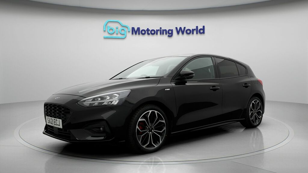 Ford Focus St-line X Black #3