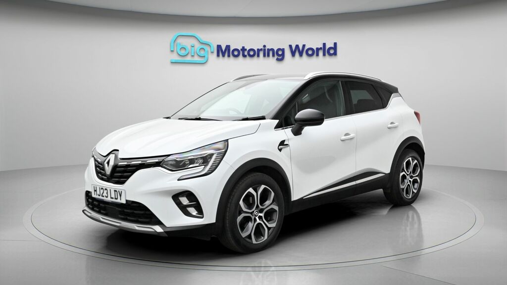 Renault Captur Techno HJ23LDY White #3