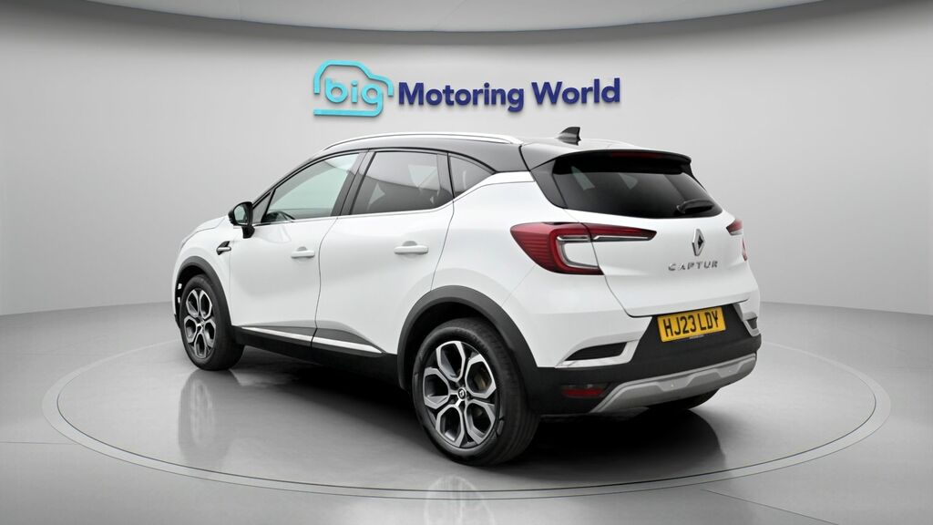 Renault Captur Techno HJ23LDY White #5