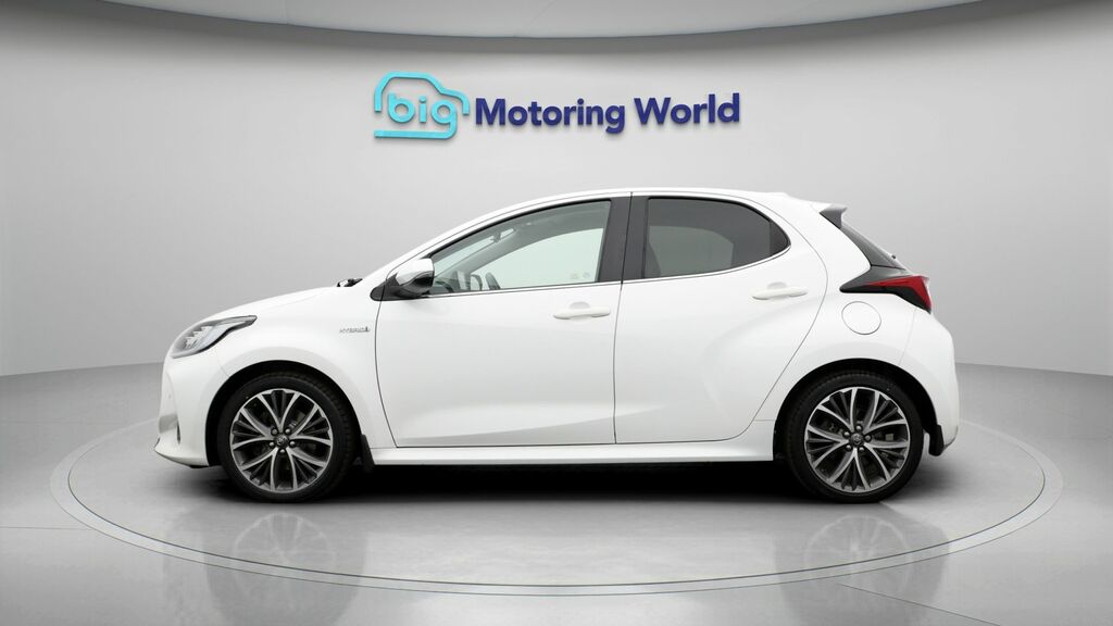Toyota Yaris Excel SY21VJO White #4
