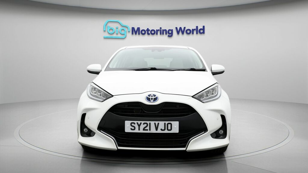 Toyota Yaris Excel SY21VJO White #2