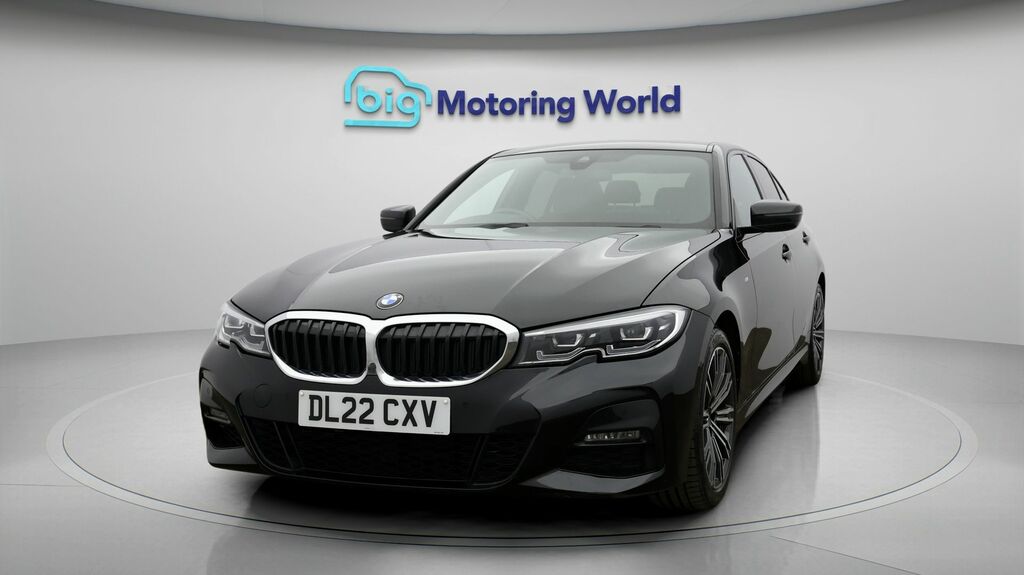 BMW 3 Series M Sport DL22CXV Black #2
