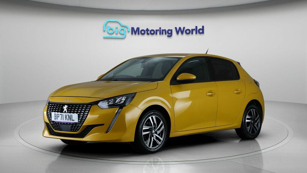 Peugeot 208 Allure Premium BP71KNL Yellow #3