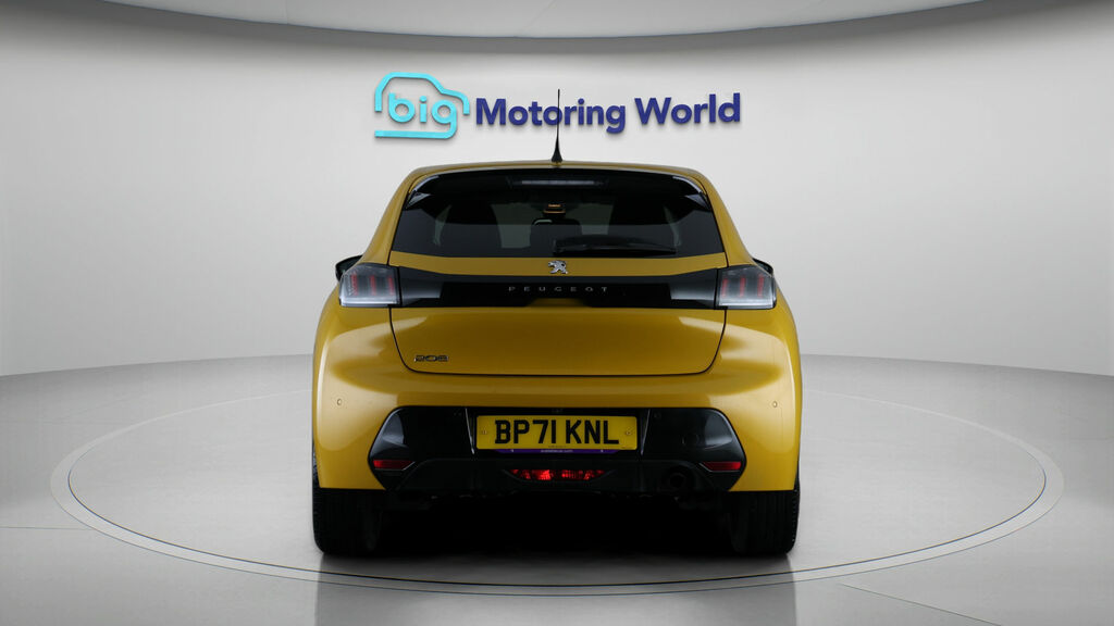Peugeot 208 Allure Premium BP71KNL Yellow #6