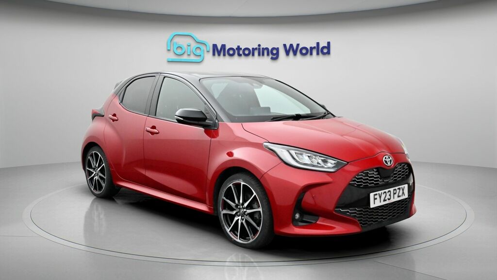 Toyota Yaris Gr Sport Red